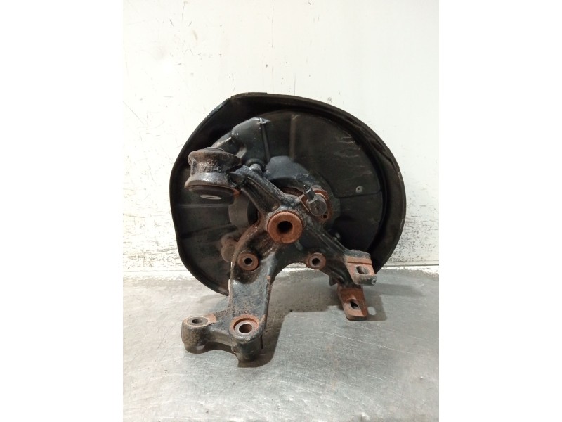 Recambio de mangueta trasera derecha para audi a4 b7 (8ec) 2.0 tdi 16v referencia OEM IAM 8E0615612J  