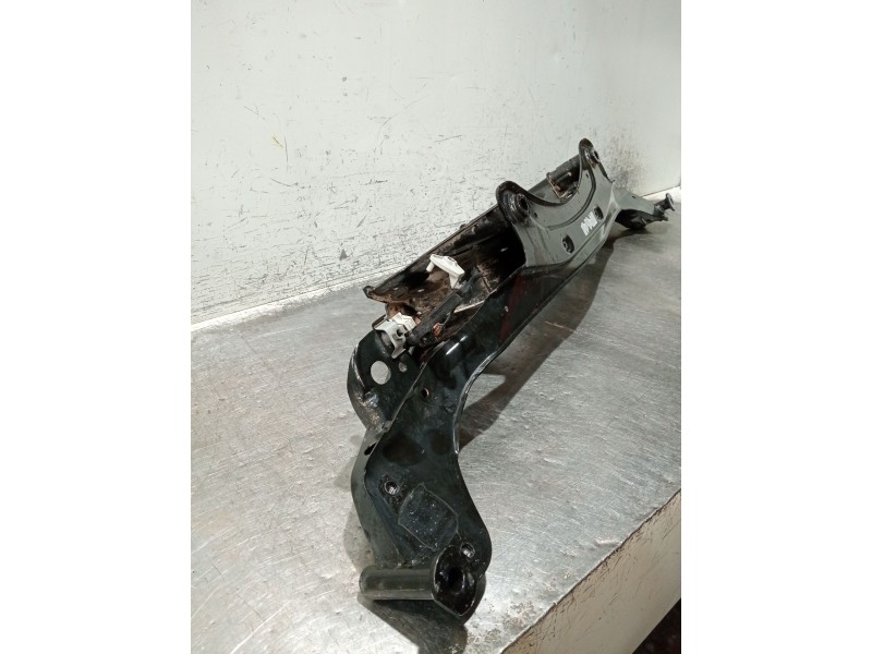 Recambio de puente trasero para bmw x1/ix1 u11 x1 sdrive18d referencia OEM IAM 33316418403  CUNA
