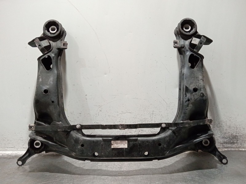 Recambio de puente delantero para audi a4 b7 (8ec) 2.0 tdi 16v referencia OEM IAM 8E0399313BD  CUNA