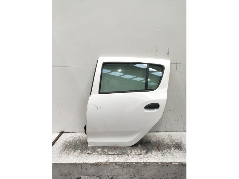 Recambio de puerta trasera izquierda para dacia sandero ii tce 90 (b8m1, b8ma) referencia OEM IAM  5P 