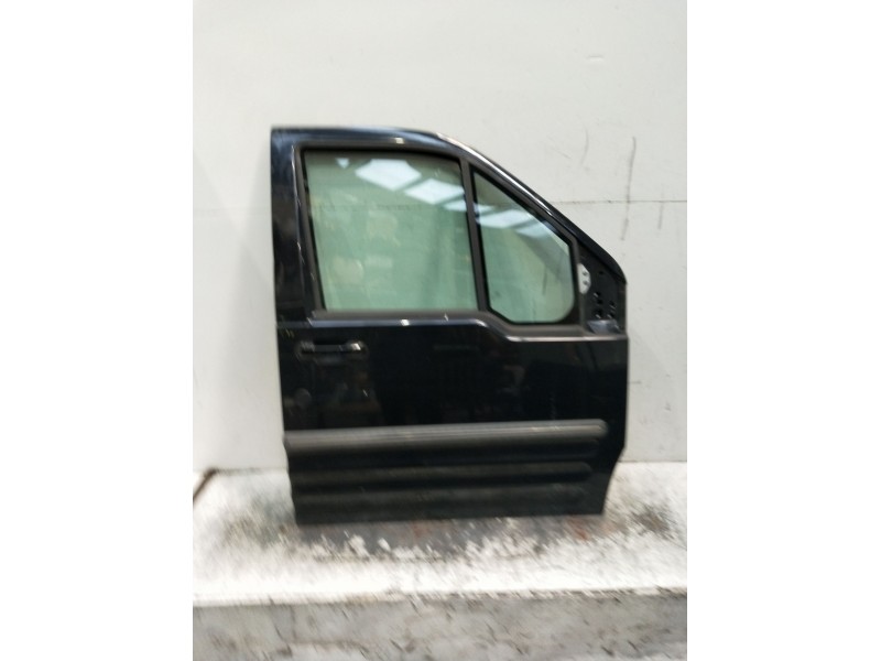 Recambio de puerta delantera derecha para ford tourneo connect 1.8 tdci referencia OEM IAM 5147241 6P 