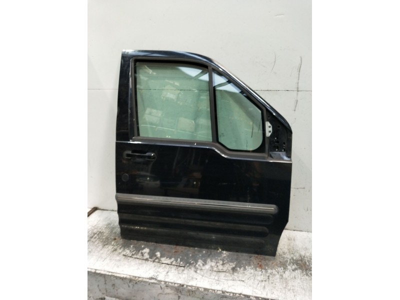 Recambio de puerta delantera derecha para ford tourneo connect 1.8 tdci referencia OEM IAM 5147241 6P 