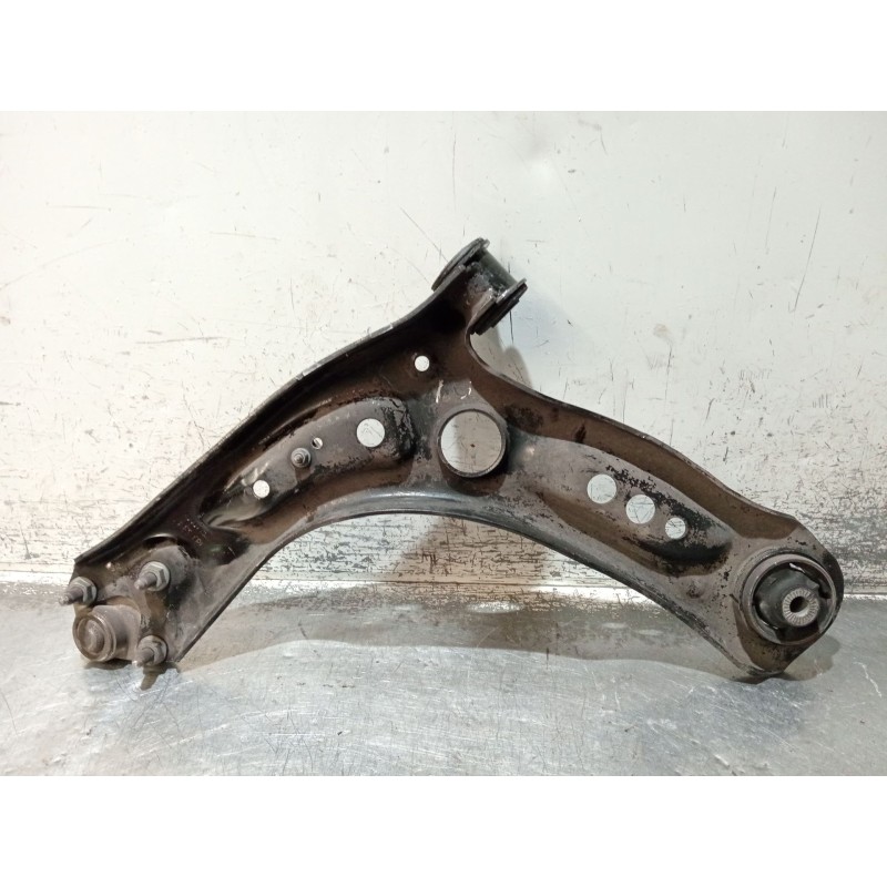Recambio de brazo suspension inferior delantero derecho para skoda octavia iii (5e3, nl3, nr3) 2.0 tdi referencia OEM IAM 5Q0407