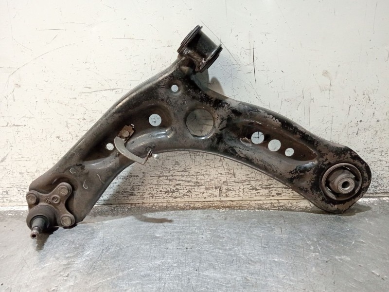 Recambio de brazo suspension inferior delantero izquierdo para skoda octavia iii (5e3, nl3, nr3) 2.0 tdi referencia OEM IAM 5Q04