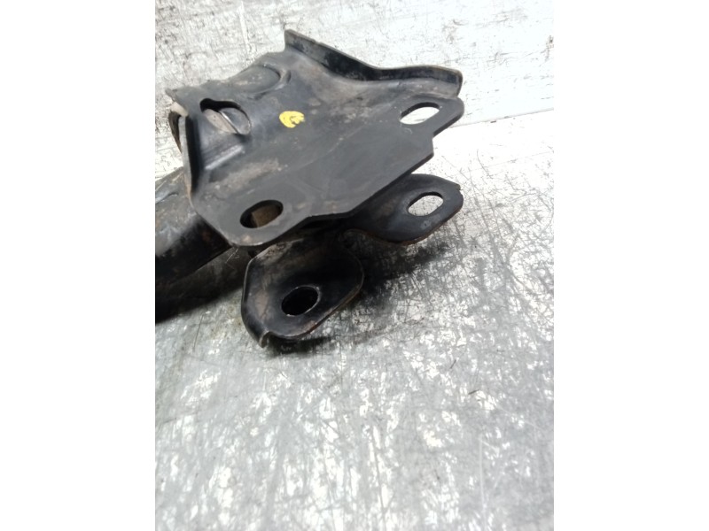 Recambio de brazo suspension inferior delantero derecho para land rover freelander 2 (l359) 2.2 td4 4x4 referencia OEM IAM 6C9N3