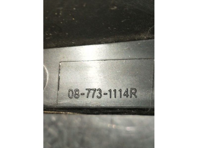 Recambio de faro derecho para volvo v70 ii (285) d5 referencia OEM IAM 037731114R  