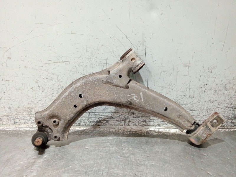 Recambio de brazo suspension inferior delantero izquierdo para citroën xsara (n1) 1.4 hdi referencia OEM IAM   