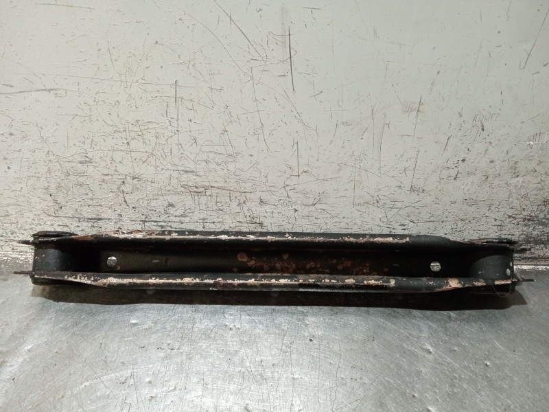 Recambio de brazo suspension inferior trasero izquierdo para buick century estate wagon referencia OEM IAM   