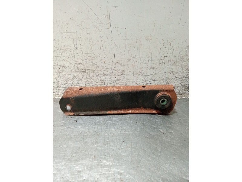 Recambio de brazo suspension superior trasero derecho para buick century estate wagon referencia OEM IAM   