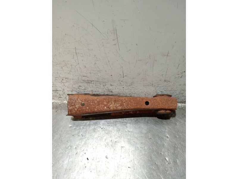 Recambio de brazo suspension superior trasero derecho para buick century estate wagon referencia OEM IAM   