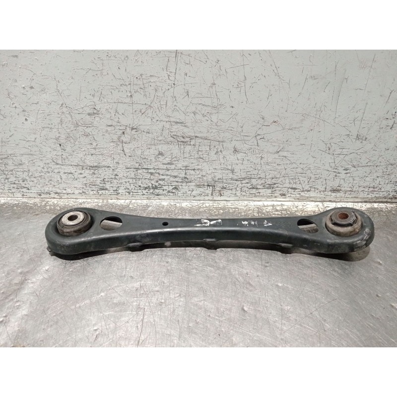 Recambio de tirante trasero derecho para audi a4 b7 (8ec) 2.0 tdi 16v referencia OEM IAM 8E0501529K  