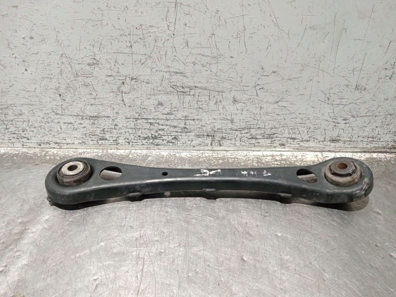 Recambio de tirante trasero derecho para audi a4 b7 (8ec) 2.0 tdi 16v referencia OEM IAM 8E0501529K  