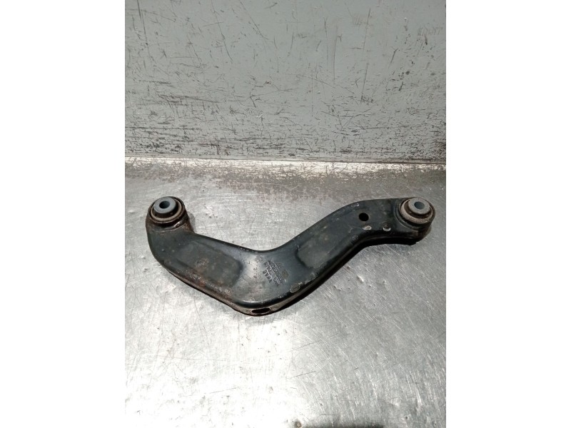 Recambio de brazo suspension inferior trasero izquierdo para audi a4 b7 (8ec) 2.0 tdi 16v referencia OEM IAM 8E0505323M  