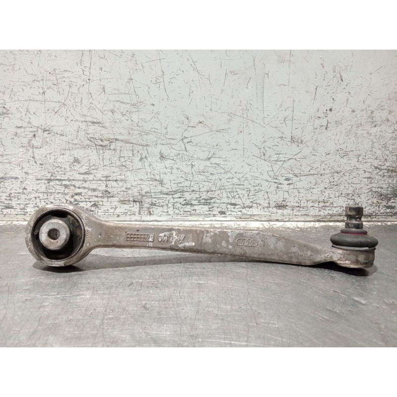 Recambio de brazo suspension superior delantero izquierdo para audi a4 b7 (8ec) 2.0 tdi 16v referencia OEM IAM   