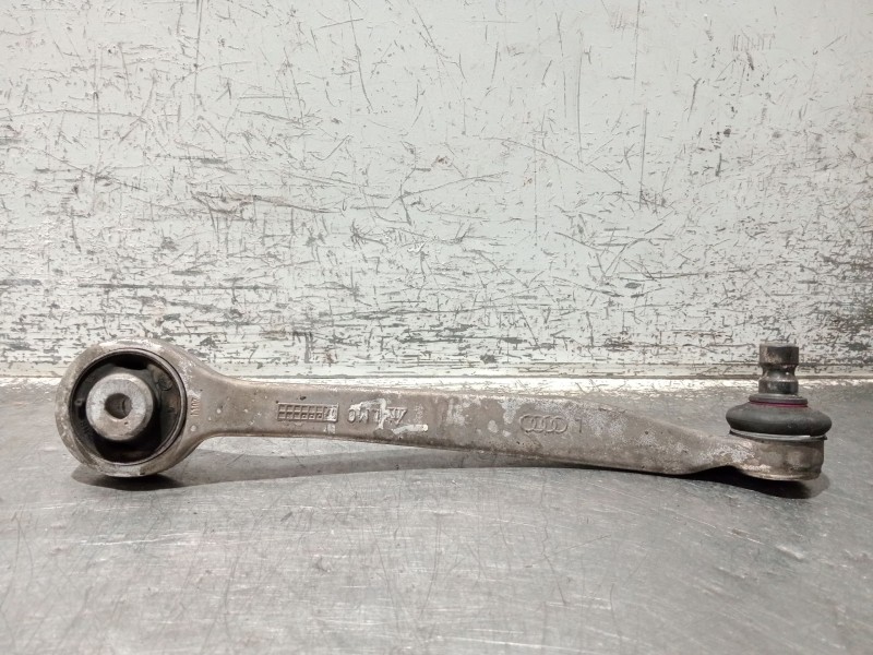 Recambio de brazo suspension superior delantero izquierdo para audi a4 b7 (8ec) 2.0 tdi 16v referencia OEM IAM   
