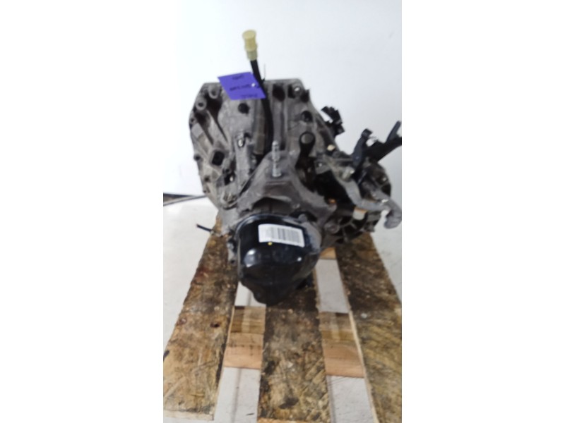 Recambio de caja cambios para dacia sandero ii tce 90 (b8m1, b8ma) referencia OEM IAM jh3399 5v 5226782
