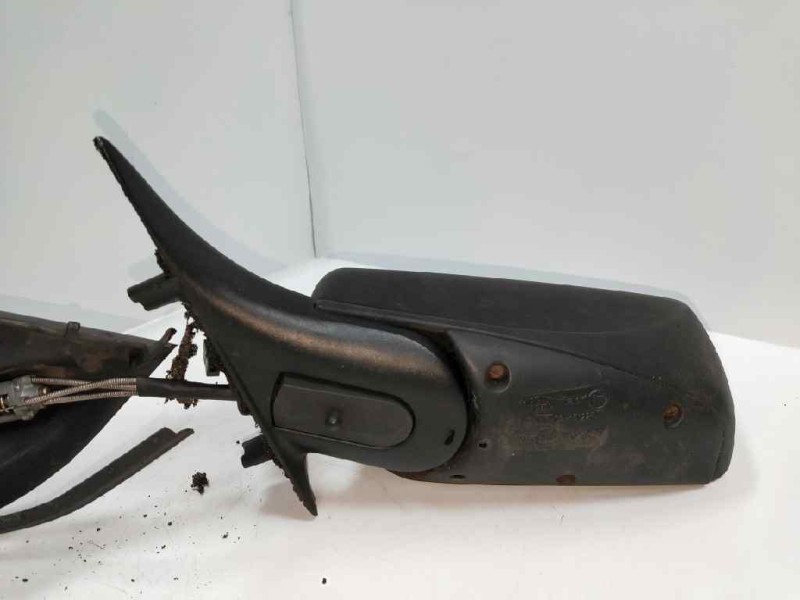 Recambio de retrovisor izquierdo para lancia delta 1.8 cat referencia OEM IAM   MANUAL