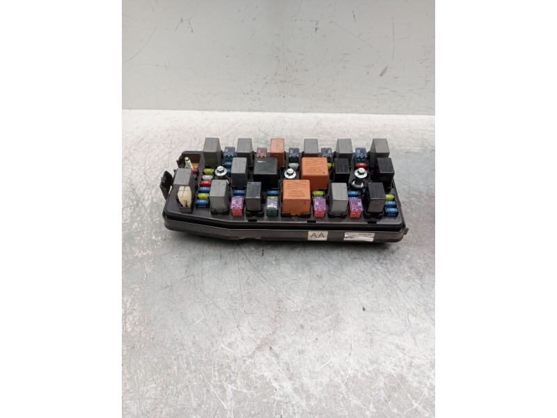 Recambio de caja reles / fusibles para chevrolet captiva (c100, c140) 2.0 d referencia OEM IAM 07201n ak647 
