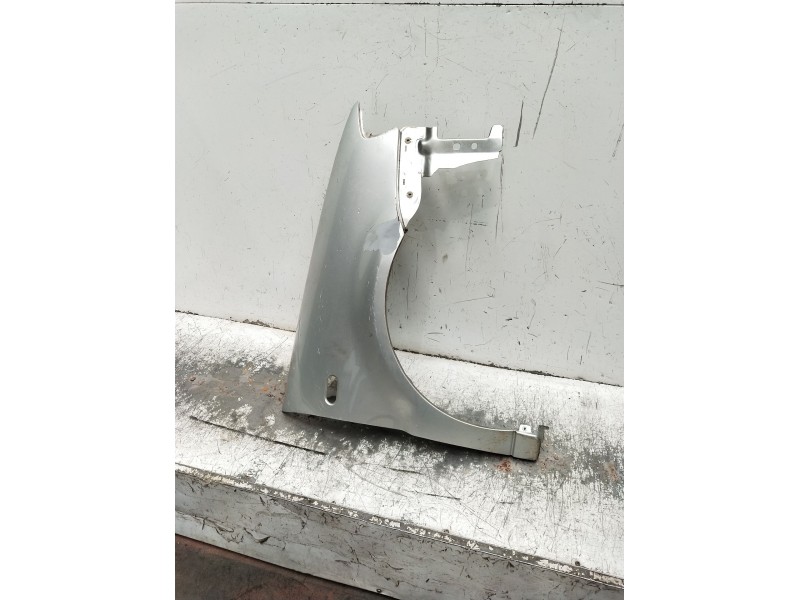 Recambio de aleta delantera derecha para volkswagen polo (6n2) 1.9 sdi referencia OEM IAM   