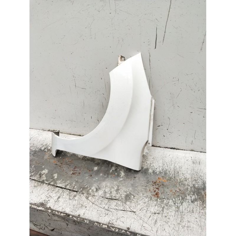 Recambio de aleta delantera izquierda para ford fiesta vi (cb1, ccn) 1.25 referencia OEM IAM 1777181  