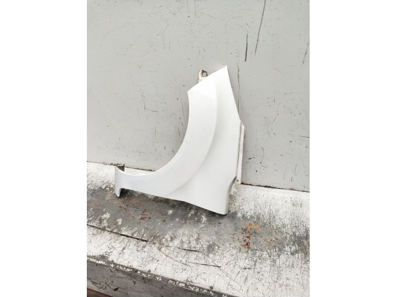 Recambio de aleta delantera izquierda para ford fiesta vi (cb1, ccn) 1.25 referencia OEM IAM 1777181  