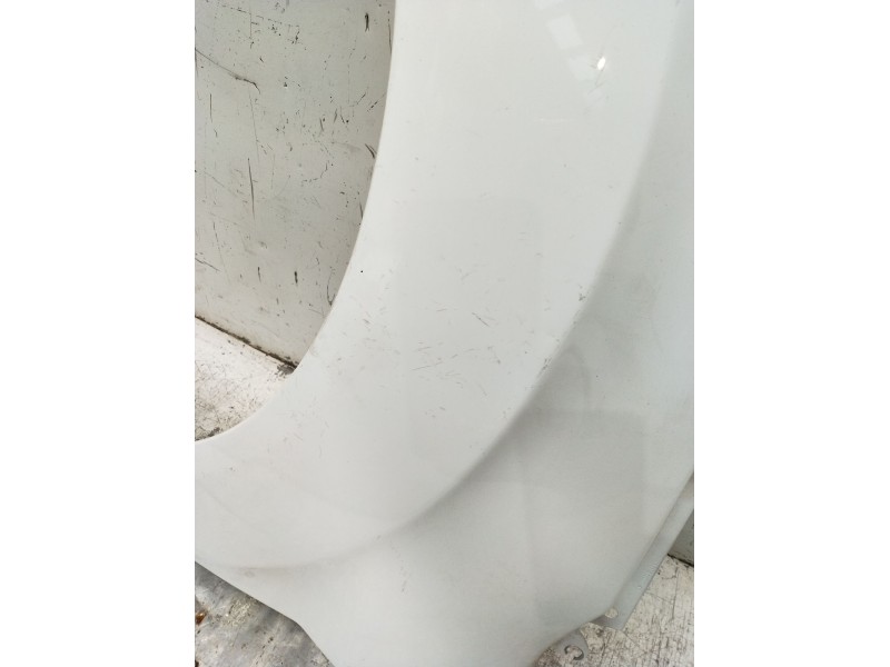 Recambio de aleta delantera izquierda para ford fiesta vi (cb1, ccn) 1.25 referencia OEM IAM 1777181  