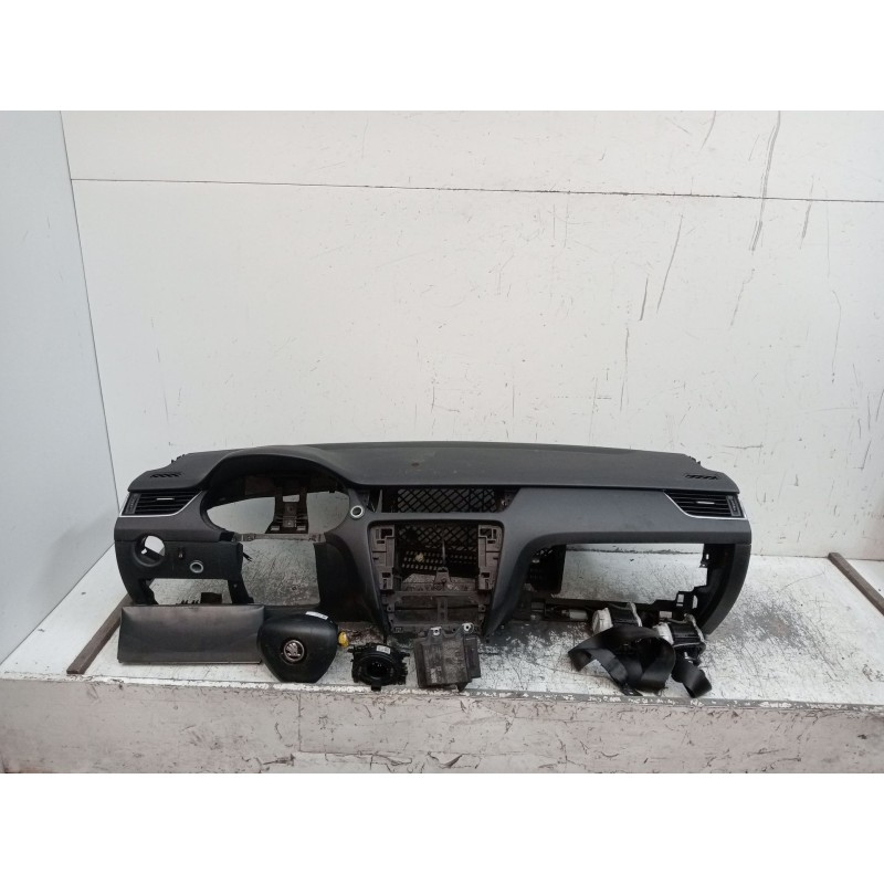 Recambio de kit airbag para skoda octavia iii (5e3, nl3, nr3) 2.0 tdi referencia OEM IAM 3q0959655ak salpicadero airbag delanter