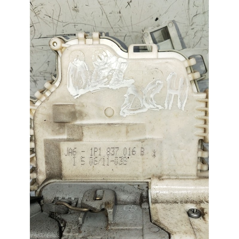 Recambio de motor cierre centralizado delantero derecho para seat altea (5p1) 1.2 tsi referencia OEM IAM 1P1837016B  