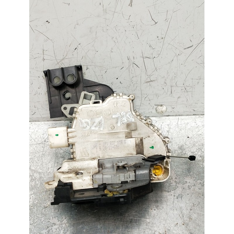 Recambio de motor cierre centralizado delantero izquierdo para seat altea (5p1) 1.2 tsi referencia OEM IAM 1P1837015B  
