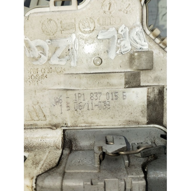 Recambio de motor cierre centralizado delantero izquierdo para seat altea (5p1) 1.2 tsi referencia OEM IAM 1P1837015B  