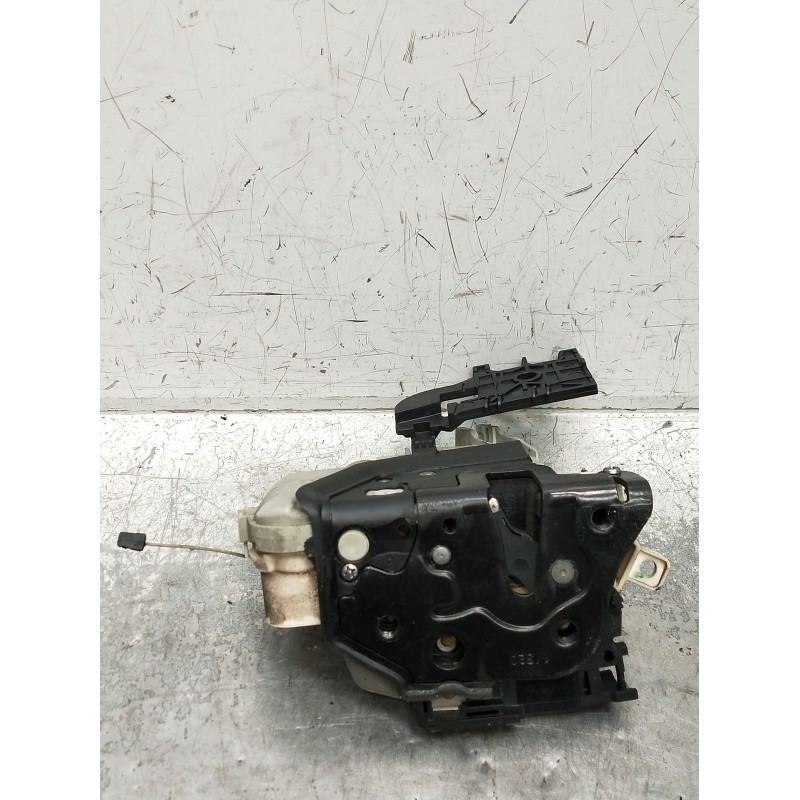 Recambio de motor cierre centralizado delantero izquierdo para seat altea (5p1) 1.2 tsi referencia OEM IAM 1P1837015B  