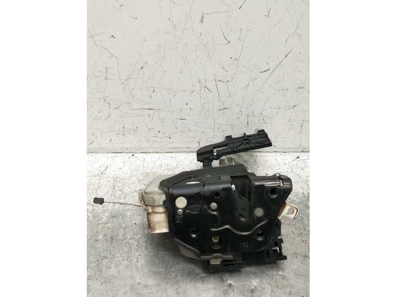 Recambio de motor cierre centralizado delantero izquierdo para seat altea (5p1) 1.2 tsi referencia OEM IAM 1P1837015B  