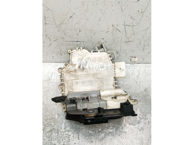 Recambio de motor cierre centralizado trasero derecho para seat altea (5p1) 1.2 tsi referencia OEM IAM W05P0839012B  