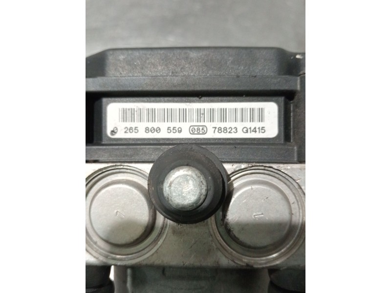 Recambio de abs para renault clio iii confort dynamique referencia OEM IAM 0265232077 8200747140 