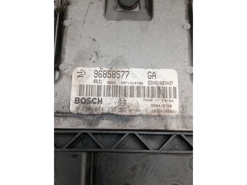 Recambio de centralita motor uce para chevrolet captiva (c100, c140) 2.0 d referencia OEM IAM 0281014296 96858577 