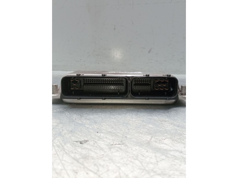 Recambio de centralita motor uce para volkswagen polo iv (9n_, 9a_) 1.4 tdi referencia OEM IAM 045906019bf 0281011241 