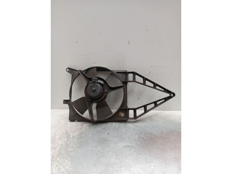 Recambio de electroventilador para opel corsa b (s93) 1.4 i (f08, f68, m68) referencia OEM IAM   