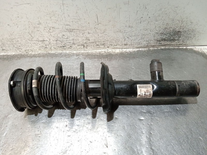 Recambio de amortiguador delantero derecho para skoda octavia iii (5e3, nl3, nr3) 2.0 tdi referencia OEM IAM 3Q0413031AK  