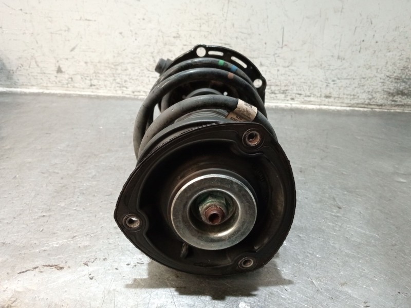 Recambio de amortiguador delantero derecho para skoda octavia iii (5e3, nl3, nr3) 2.0 tdi referencia OEM IAM 3Q0413031AK  