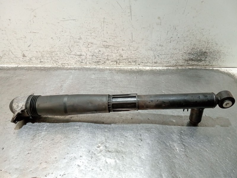 Recambio de amortiguador trasero derecho para skoda octavia iii (5e3, nl3, nr3) 2.0 tdi referencia OEM IAM 5Q0513119N  