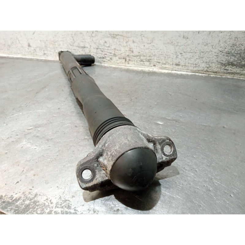 Recambio de amortiguador trasero derecho para skoda octavia iii (5e3, nl3, nr3) 2.0 tdi referencia OEM IAM 5Q0513119N  