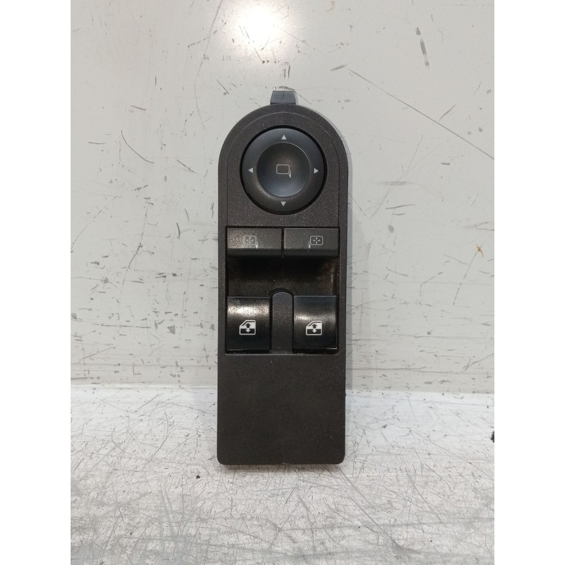 Recambio de mando elevalunas delantero izquierdo para opel astra h (a04) 1.6 (l48) referencia OEM IAM 13209203 03459216 