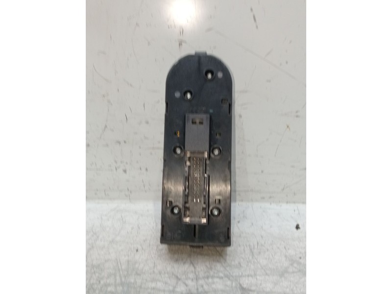 Recambio de mando elevalunas delantero izquierdo para opel astra h (a04) 1.6 (l48) referencia OEM IAM 13209203 03459216 