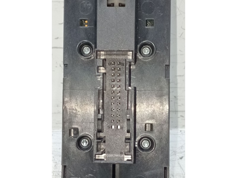 Recambio de mando elevalunas delantero izquierdo para opel astra h (a04) 1.6 (l48) referencia OEM IAM 13209203 03459216 