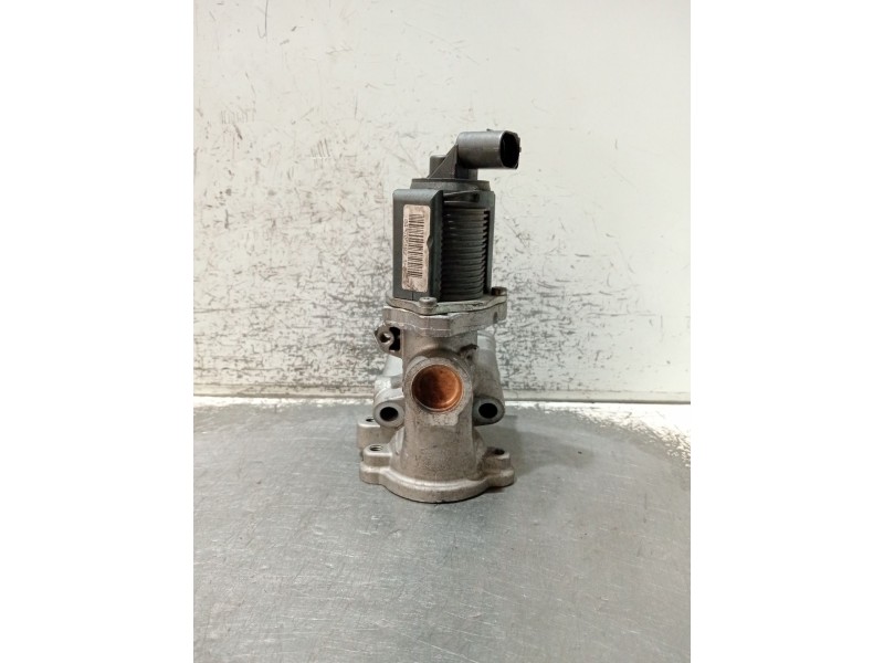 Recambio de valvula egr para opel combo tour 1.3 cdti 16v referencia OEM IAM 55201144  