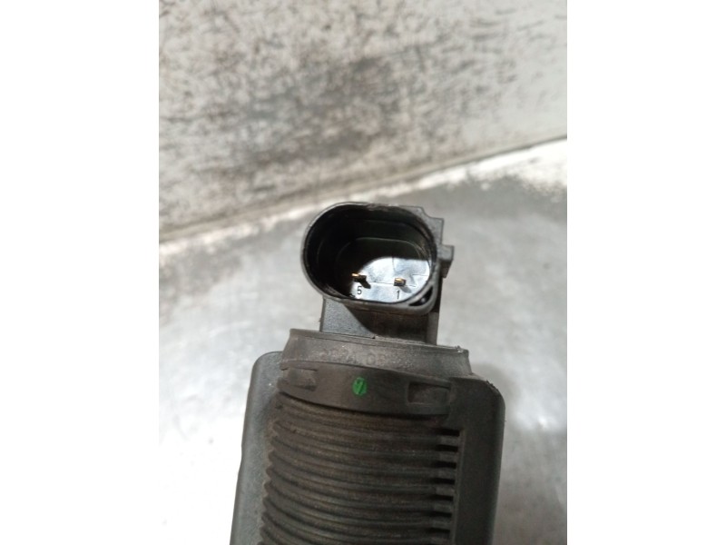 Recambio de valvula egr para opel combo tour 1.3 cdti 16v referencia OEM IAM 55201144  