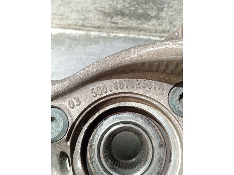 Recambio de mangueta delantera derecha para skoda octavia iii (5e3, nl3, nr3) 2.0 tdi referencia OEM IAM 5Q0407258A  