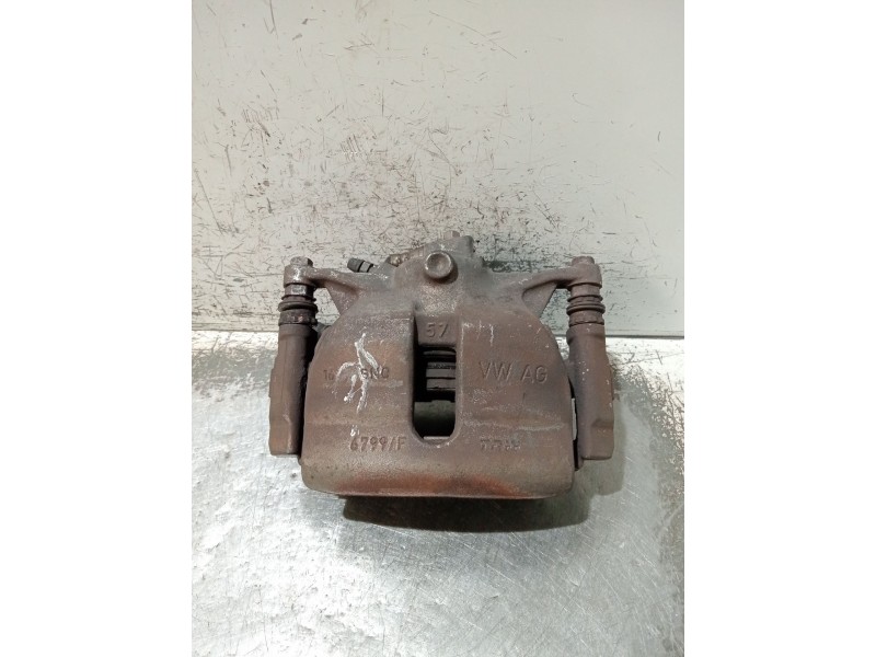 Recambio de pinza freno delantera derecha para skoda octavia iii (5e3, nl3, nr3) 2.0 tdi referencia OEM IAM 6799F  