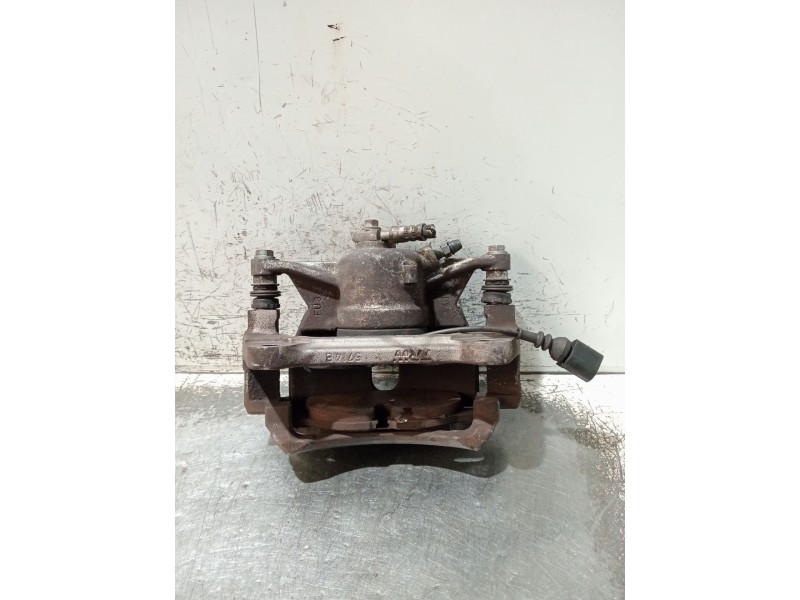 Recambio de pinza freno delantera derecha para skoda octavia iii (5e3, nl3, nr3) 2.0 tdi referencia OEM IAM 6799F  