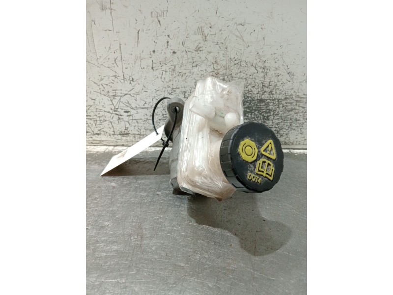 Recambio de bomba freno para dacia spring referencia OEM IAM   